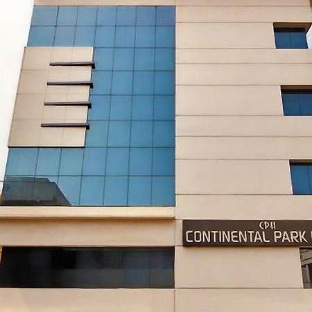 Continental Park Hotell Vijayawāda Eksteriør bilde