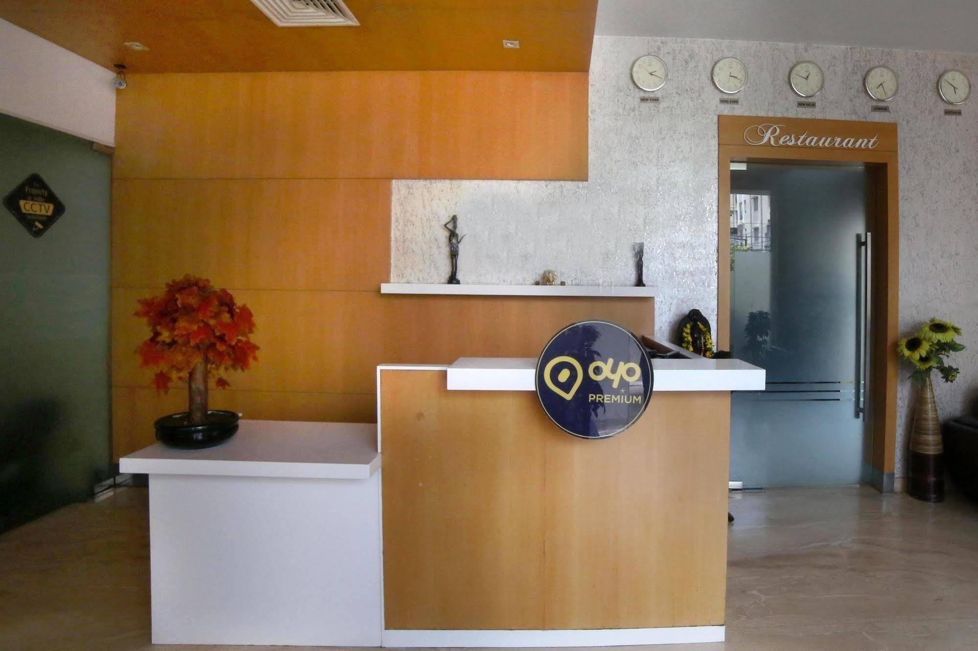 Continental Park Hotell Vijayawāda Eksteriør bilde